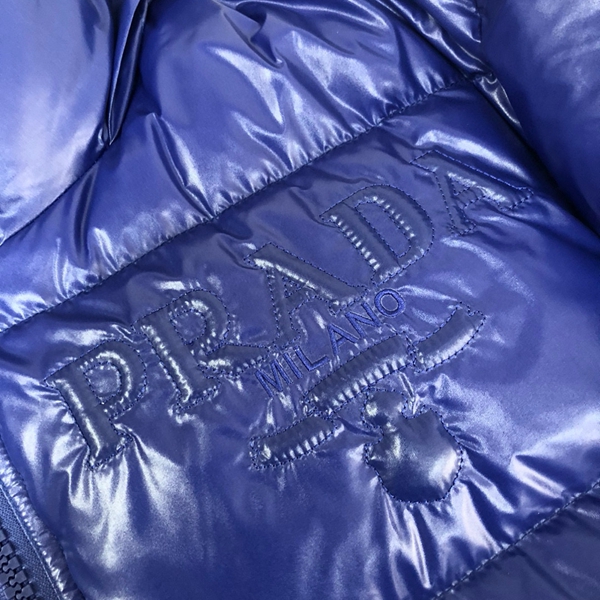 ハイクオリティダウンジャケット細部ディテール